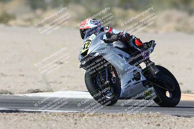 media/Dec-04-2025-Racers Edge (Thu) [[5ebc9f124d]]/3-B Group/1-Session 1 (Turn 7)/